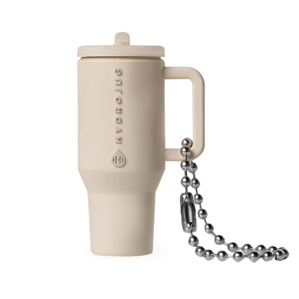 traveler-keychain-y5 Web-ProductImages-TravelerKeychain-Cream_07e52476-05b2-44c2-9c8a-b04b228bec92.png